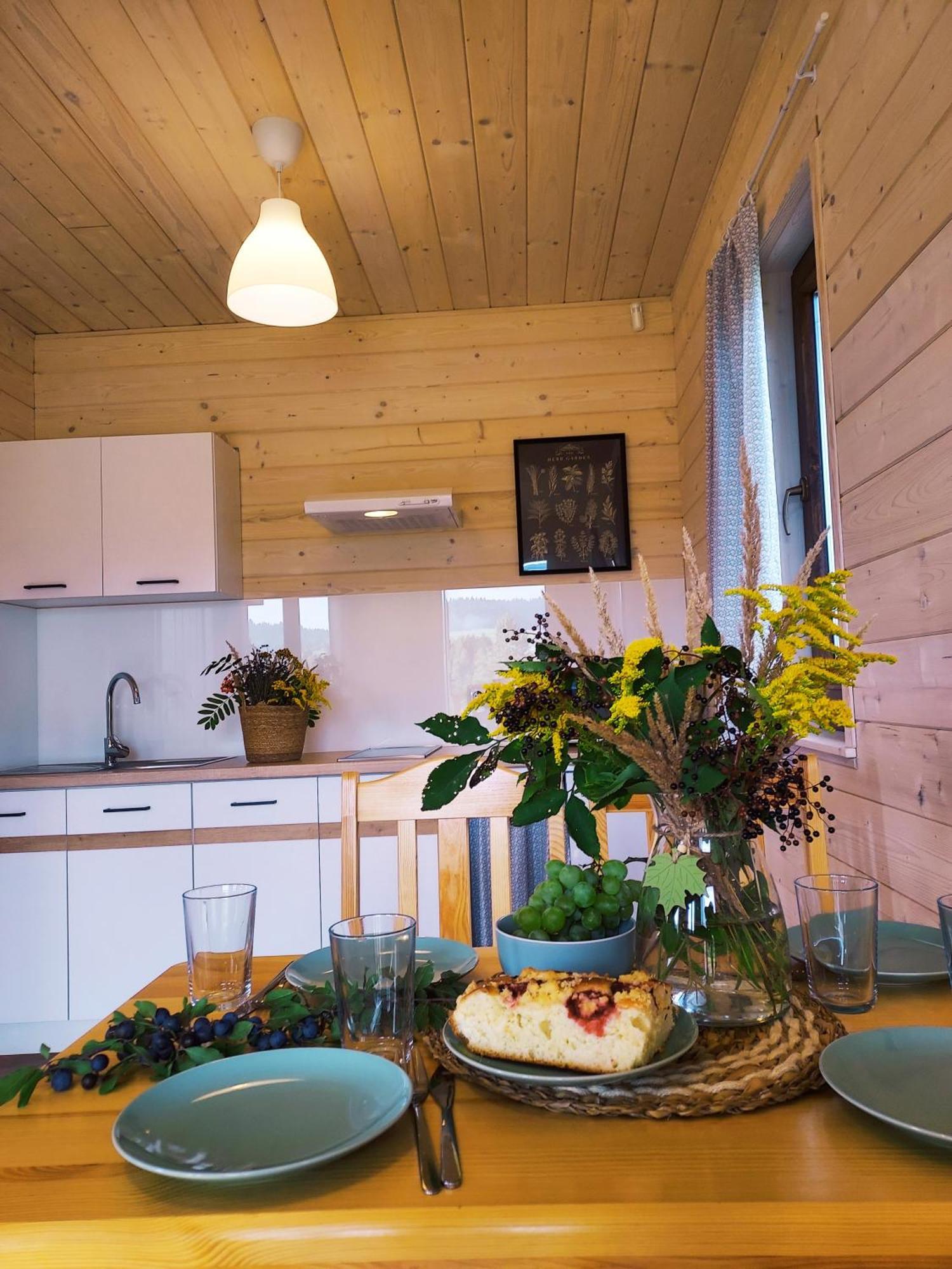 Lesna Przystan - Caloroczne Chalet *